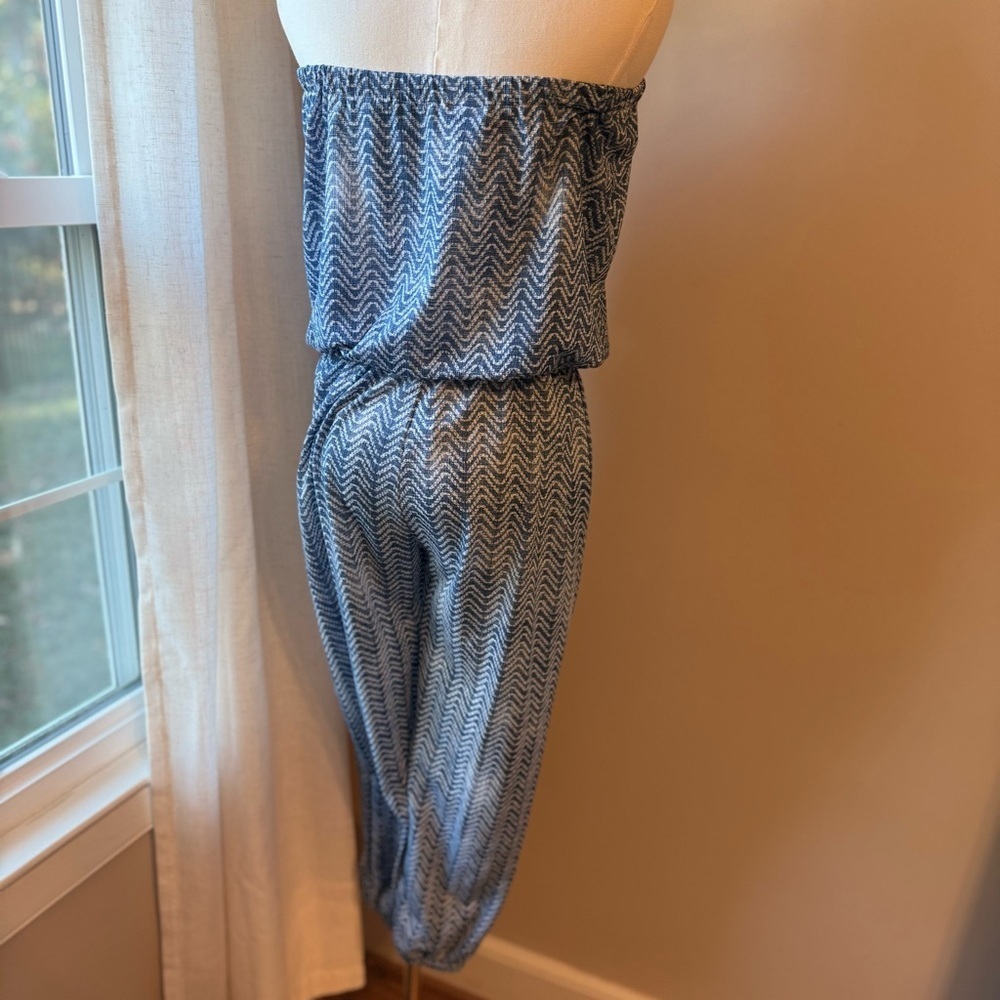 Abbeline Striped Jumpsuit - Picture 3 of 5